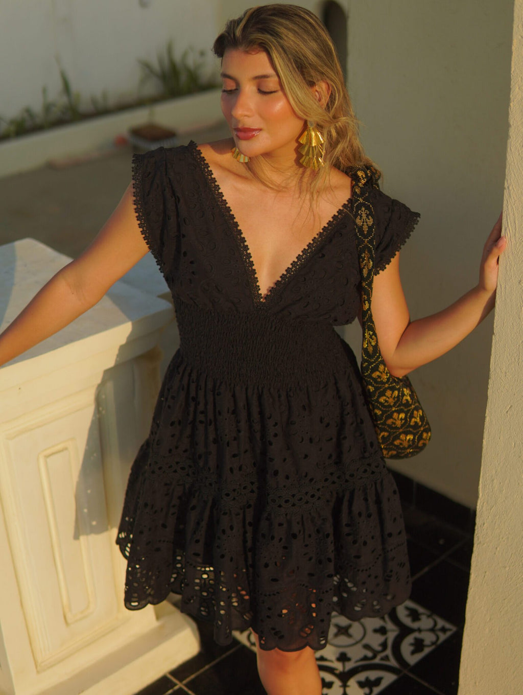 OASIS BLACK EMBROIDERED DRESS