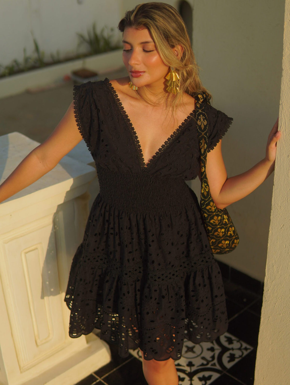 OASIS BLACK EMBROIDERED DRESS