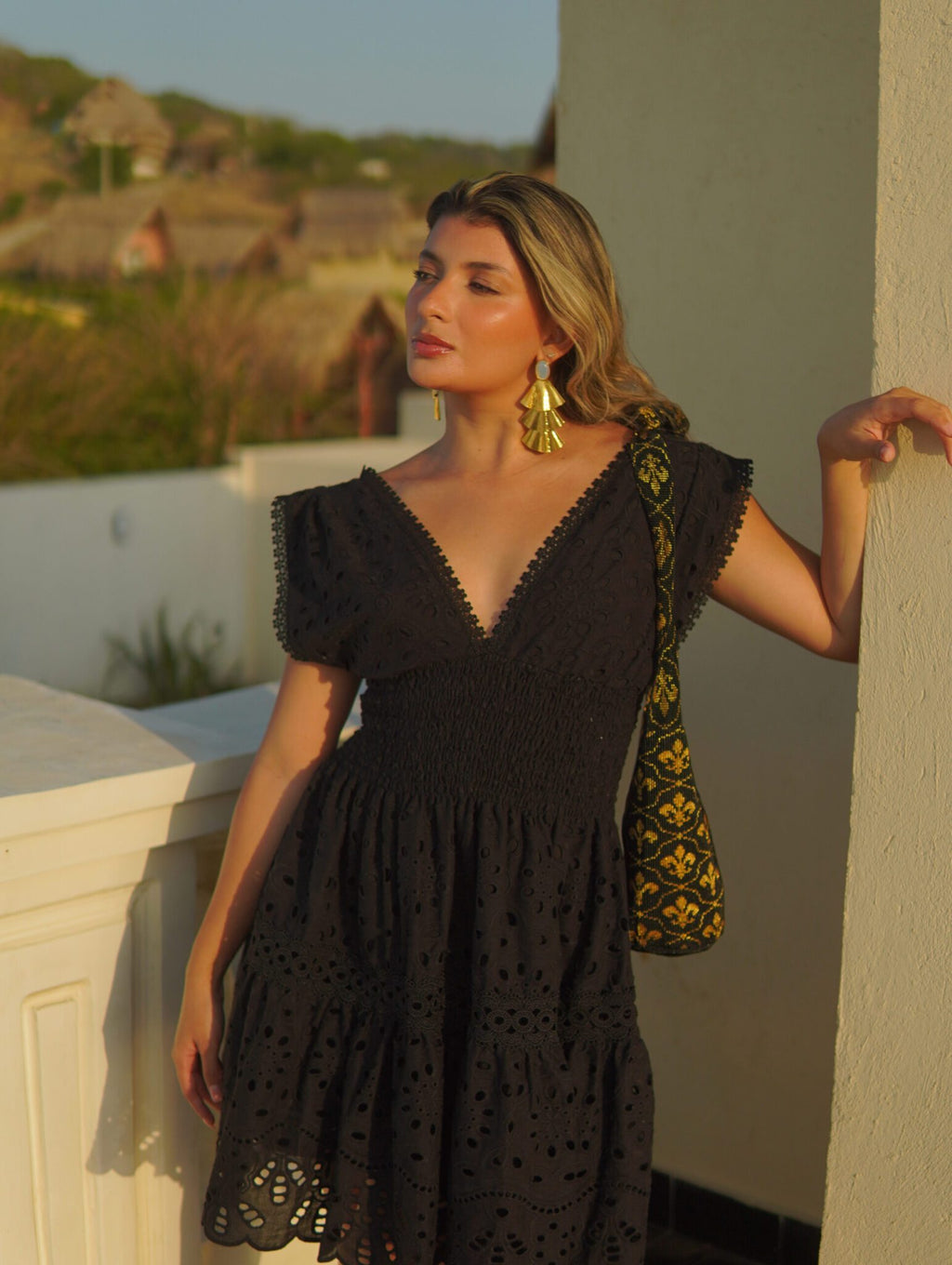 OASIS BLACK EMBROIDERED DRESS