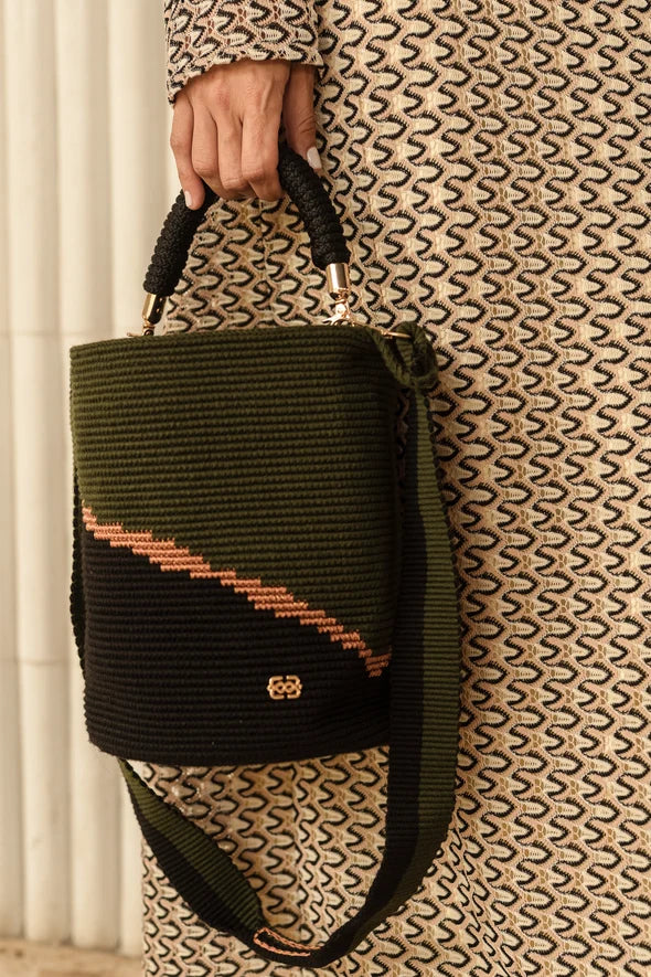 SELMA OLIVA MOCHILA